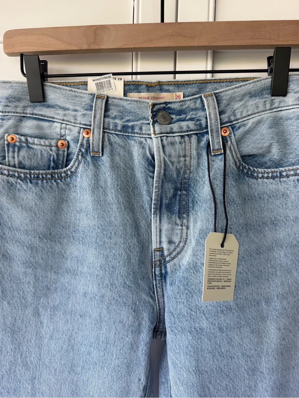 Levi's Light Wash Women's wedgie straight Jeans with Signature Back Pocket